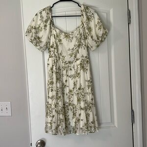White and Green Floral Blue Pepper Dress, size L